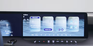 2026 Nissan LEAF media display