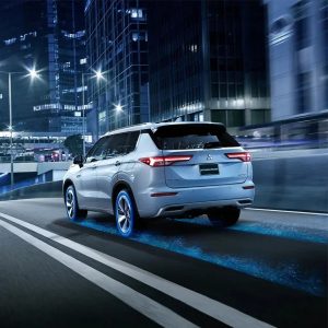 imgi_18_CWS_Nightdriving_1080x1080