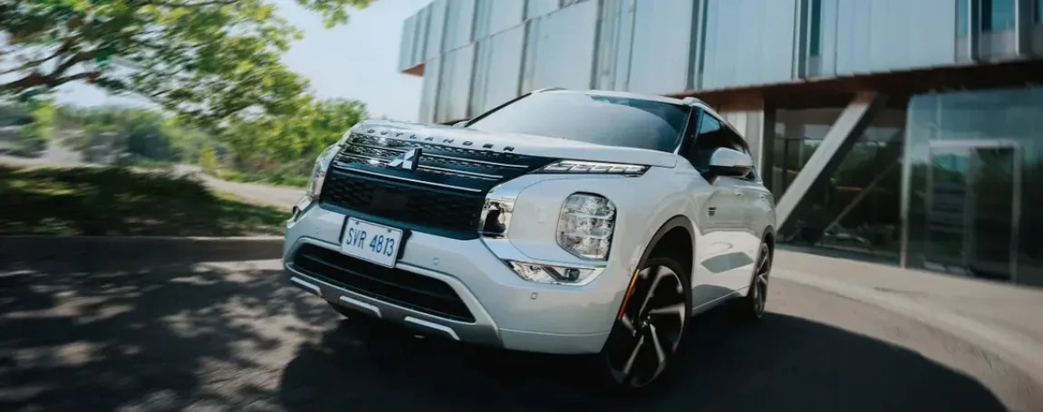2025 Mitsubishi Outlander PHEV