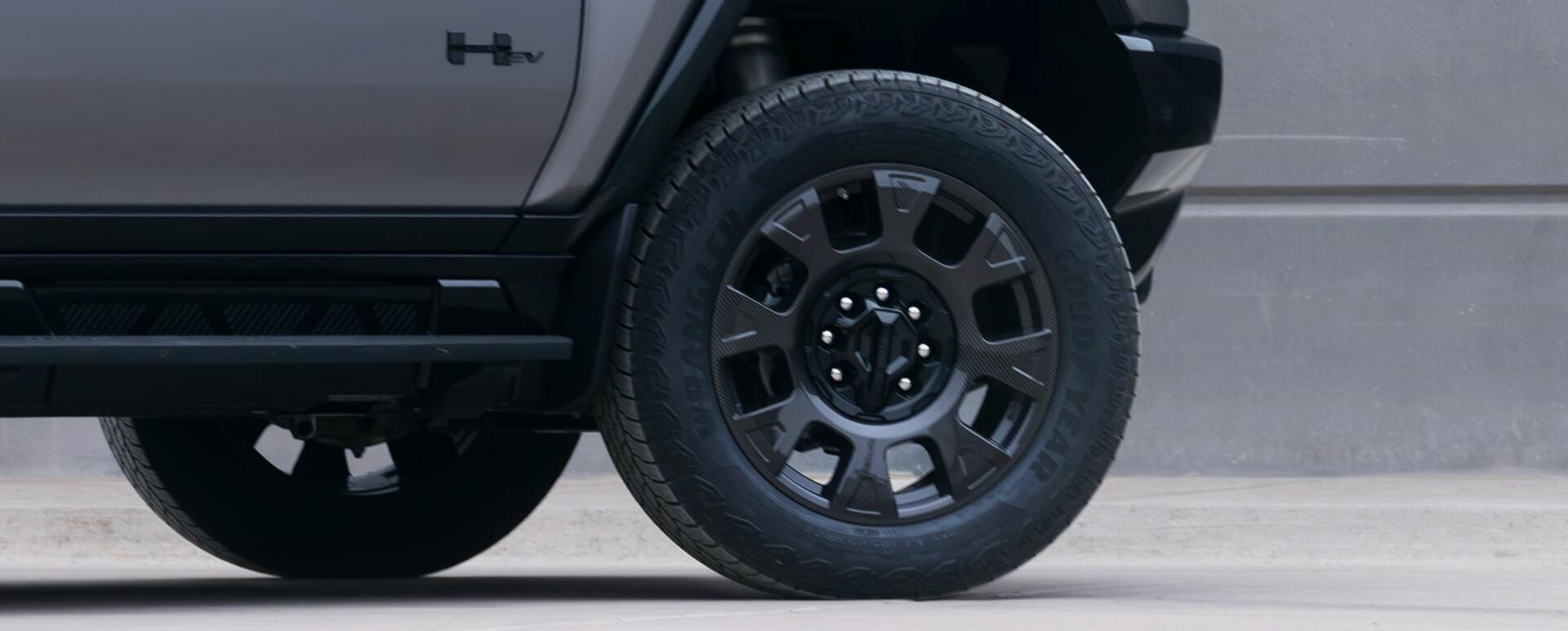 2026 GMC Hummer EV SUV wheels